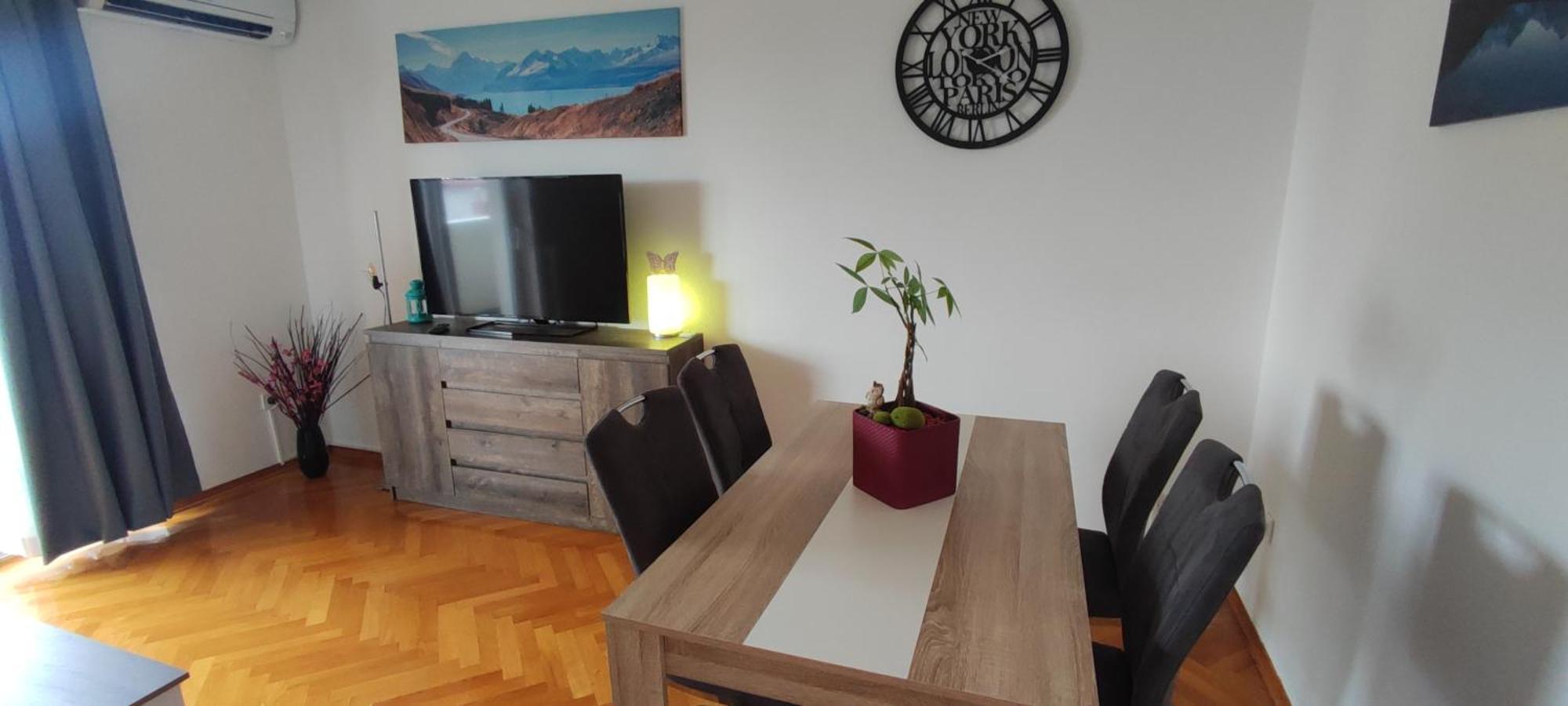 Apartment Aki Crikvenica